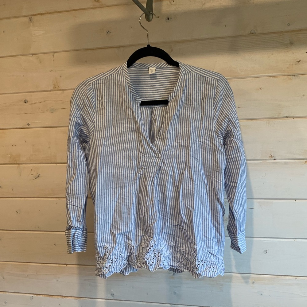 Old Navy | Blue & White Striped Long Sleeve